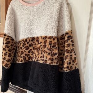 Leopard Print Colorblock Fleece Sweater